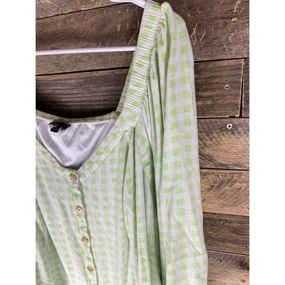 Torrid Women's Plus Size 4 Green Gingham Button Front Lined Top - Picture 4 of 14